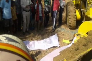two-women-died-in-road-accident-in-eramsahi-village-of-masturi