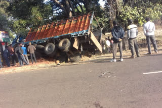 one child died in road accident