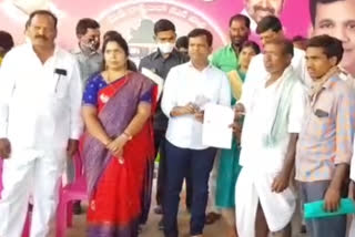 mla gadari kishore kumar distributed cm relief fund cheques in tirumalagiri