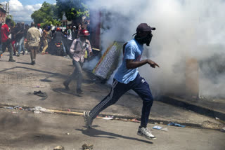 Hundreds protest violence, instability in Haiti