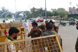 police personnel at border