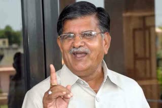 Gulabchand Kataria statement, BTP Congress controversy