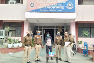 Vicious burglar arrested in Najafgarh, Delhi,   1 lakh 66 thousand rupees recovered