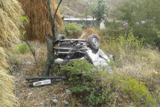Max vehicle fell into ditch