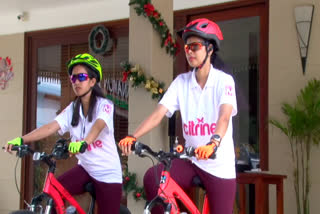 cycle ride for tourism  two girl's cycle ride for tourism promotion  kerala tourism  idukki  thekkadi  കൊവിഡാനന്തര ടൂറിസം സാധ്യതകൾ പരിചയപ്പെടുത്തി സൈക്കിൾ റൈഡുമായി രണ്ട് പെൺകുട്ടികൾ  ഇടുക്കി  തിരുവനന്തപുരം