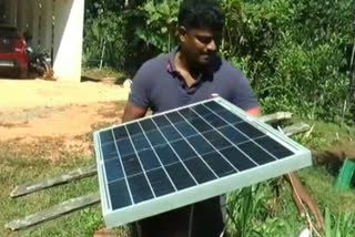 Pump innovation in Kadaba  youngster innovates DC pump  solar energy used to innvate pump in Kadaba  pump innovation by youngster  ജലക്ഷാമത്തിന് പരിഹാരമായി സൗരോർജ്ജ വാട്ടർ പമ്പ് നിർമിച്ച് യുവാവ്  ജലക്ഷാമത്തിന് പരിഹാരമായി സൗരോർജ്ജ വാട്ടർ പമ്പ് നിർമിച്ച് യുവാവ്  കർണാടകയിൽ സൗരോർജ്ജ വാട്ടർ പമ്പ് നിർമിച്ച് യുവാവ്  കർണാടകയിലെ സൗരോർജ്ജ വാട്ടർ പമ്പ്