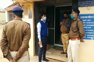 attempt to steal at sbi failed in deoghar