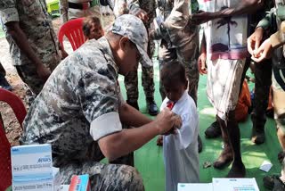 police meet villagers of Naxal affected area