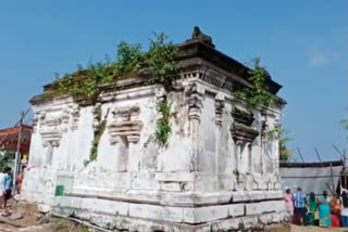 gold found under Centuries old temple