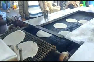 Machine-made rotis in the farmer movement in delhi