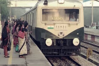 காஞ்சிபுரம் ரயில் சேவை  திருமால்பூர் - சென்னை கடற்கரை ரயில் சேவை தொடக்கம்  திருமால்பூர் - சென்னை கடற்கரை ரயில் சேவை  தென்னக ரயில்வே  Southern Railway  Thirumalpur - Chennai Coast Rail Service  Thirumalpur - Chennai coastal train service Starts  Kancheepuram Rail Service