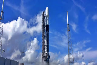 SpaceX launches nextgen satellite