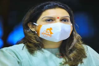 priyanka chaturvedi