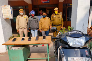 snatchers arrested in vikaspuri