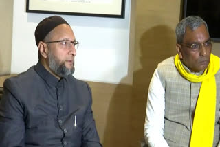 Owaisi slams Mamata in meeting with UP leaders