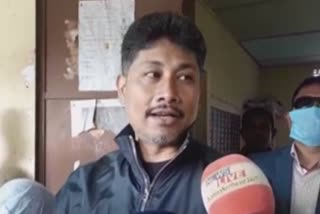 piyush-hazarika-casts-vote