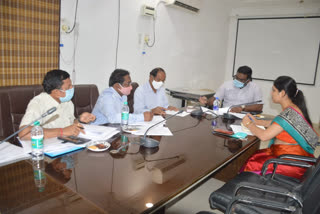 warangal-collector-review-on-amruth-scheme