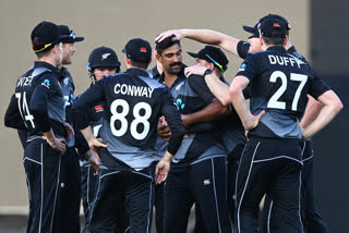 new zealand won first T20 by 5 wickets against pakistan