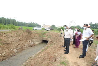 ias sathiyagopal inspected baby canal in tiruvallur