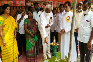 mini christmas celebrations started by kadiyam srihari in jangaon dist