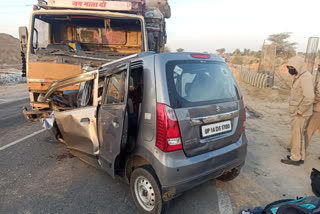 3 people died in a road accident,  Road accident on Jaipur Bikaner Highway