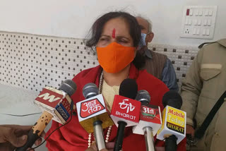 sadhvi prachi