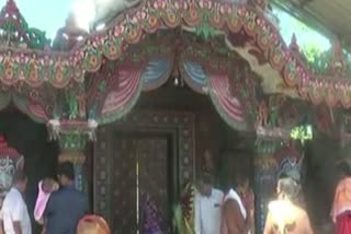 kakatapur temple sebayat appeal to devotees to obey covid rule during darshan