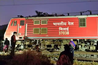 puri and surat express train, puri and surat express train derailed, puri and surat express train derailed at bhabanipali, puri and surat express train news, puri and surat express train latest news, ಪುರಿ-ಸೂರತ್ ಎಕ್ಸ್‌ಪ್ರೆಸ್ ರೈಲು, ಹಳಿ ತಪ್ಪಿದ ಪುರಿ-ಸೂರತ್ ಎಕ್ಸ್‌ಪ್ರೆಸ್ ರೈಲು, ಭಾಬನಿಪಲ್ಲಿಯಲ್ಲಿ ಹಳಿ ತಪ್ಪಿದ ಪುರಿ-ಸೂರತ್ ಎಕ್ಸ್‌ಪ್ರೆಸ್ ರೈಲು, ಪುರಿ-ಸೂರತ್ ಎಕ್ಸ್‌ಪ್ರೆಸ್ ರೈಲು ಸುದ್ದಿ,