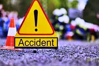 Four friends died after a car fell into a ditch in Gwalior