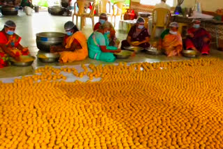 rasipuram_laddu_making