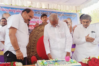 Jagan's birthday celebrations in Emmiganur