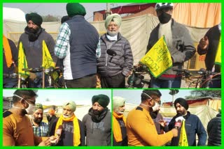 Retired officers arrived at Singhu border to support the farmers by Bicycle