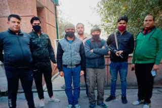 special cell arrested two heroine smugglers worth 20 crore rupees in delhi