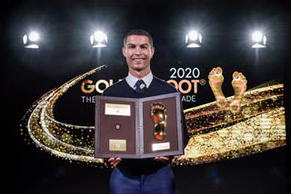 Sports news  Football news  Cristiano ronaldo  Cristiano ronaldo news  Cristiano Ronaldo wins Golden foot award  Ronaldo wins Golden foot award  33 ഗോളുമായി റോണോ വാര്‍ത്ത  ഗോള്‍ഡന്‍ ഫൂട്ടുമായി റോണോ വാര്‍ത്ത  rono with 33 goal news  rono with golden foot news