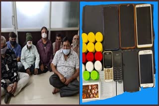 8-accused-arrested-for-gambling-in-rajkot