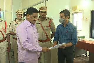 DIG Srinivasa Rao visited Eluru Jail