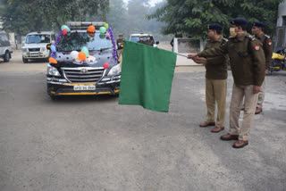 एसएसपी अजय कुमार ने पीआरवी को हरी झंडी दिखाकर रवाना किया