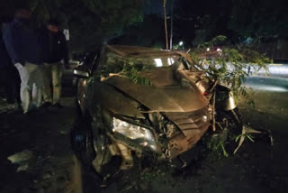car-accident-at-kukatpally-in-hyderabad-district