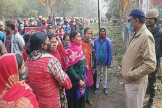 protest for employment demand in steel plant bokaro