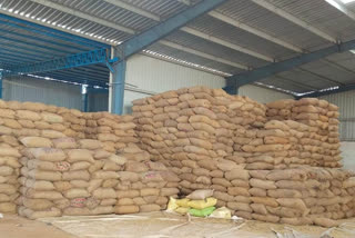 Seizure of a thousand quintals of paddy from Hoker Rice Mile of Pakhanjur