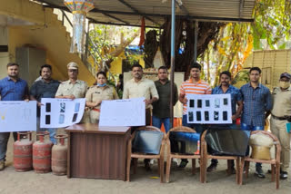 virar police arrested 3 people, more than 6 lakh rupees Goods confiscated