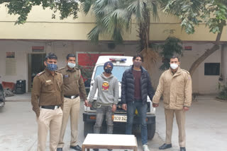 Chandni Mahal police of central district arrested three vicious accused of infamous gang