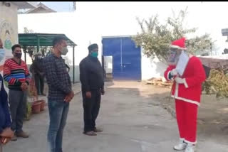 Santa Claus making awareness  Prisoners in Haldwani jail