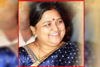 ex central minister panabaka lakshmi