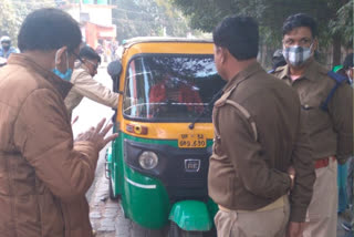 ऑटो और टेंपो के खिलाफ धरपकड़ अभियान