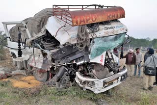lorry hits another parking lorry at shankarpally in rangareddy district
