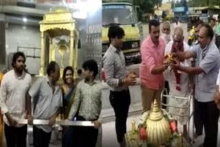 devotee-donates-rs10-crore-worth-golden-chariot