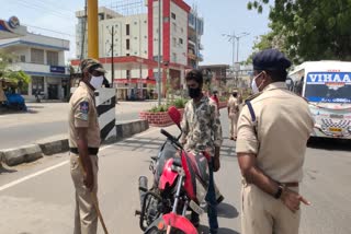 variety punishment, jagtial lock down, telangana lock down