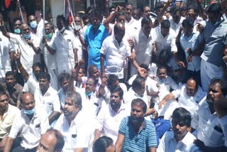 admk protest