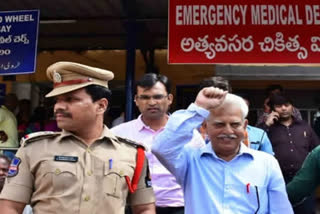 Varavara Rao's family approaches NHRC; seeks updates on his health